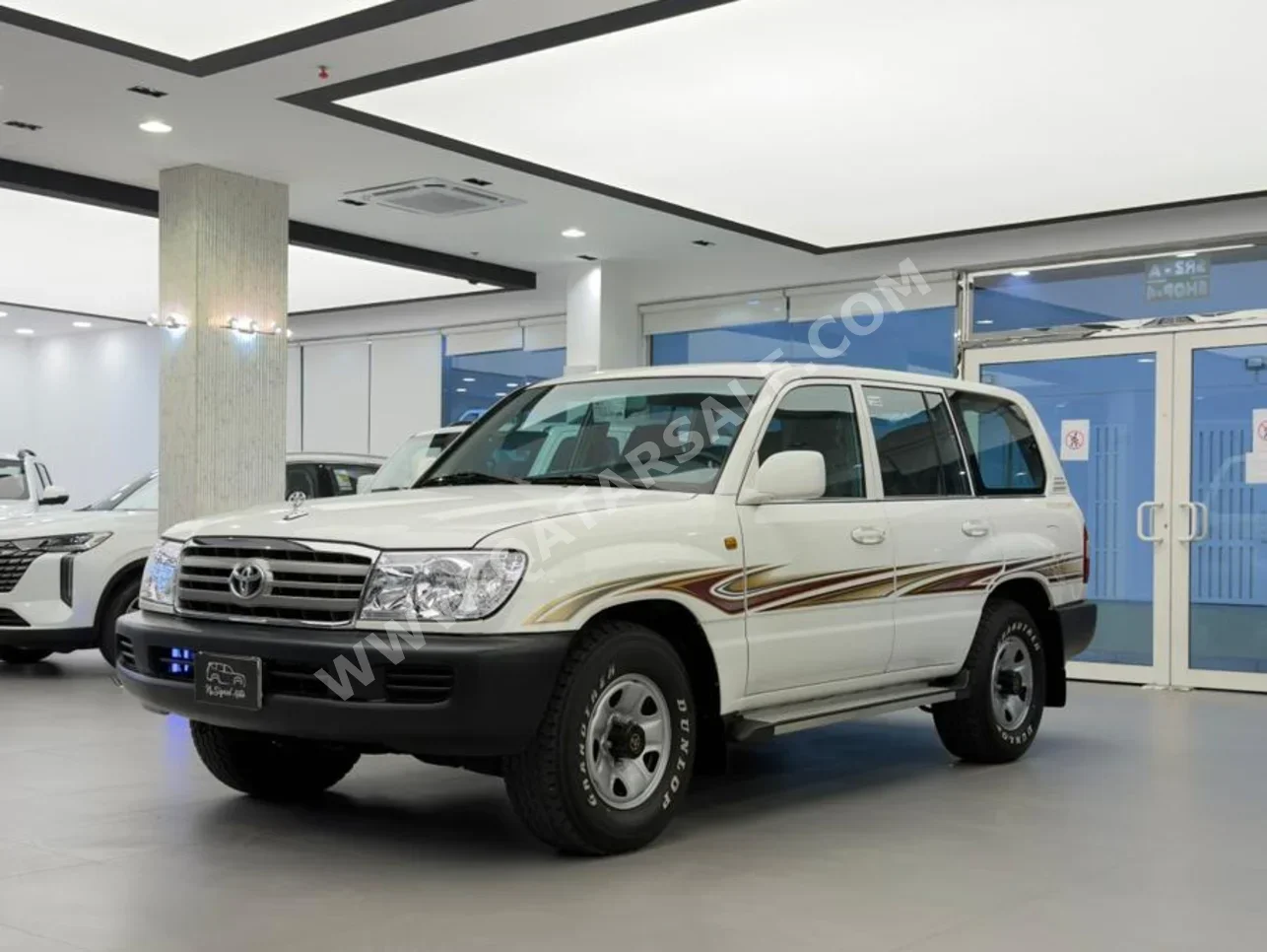 Toyota Land Cruiser GX 2006 Automatic 91,000 Km 6 Cylinder Four Wheel Drive (4WD) SUV White
