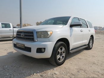 Toyota  Sequoia  2014  Automatic  430,000 Km  8 Cylinder  Four Wheel Drive (4WD)  SUV  White