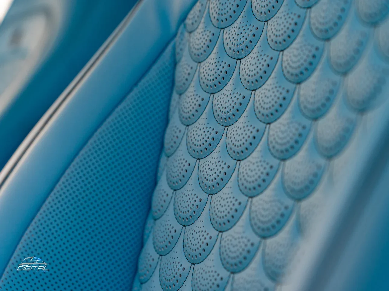 مرسيدس - بنز  جي - كلاس  63 برابس  2019  اوتوماتيك  66,000 كم  8 سلندر  دفع رباعي  اس يو في  فضي