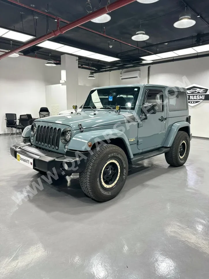 Jeep Wrangler Sahara 2015 Automatic 130,000 Km 6 Cylinder Four Wheel Drive (4WD) SUV Graffiti Blue