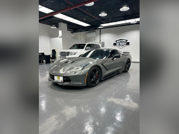 شفروليه  كورفيت  سي 7  2015  اوتوماتيك  206,000 كم  8 سلندر  دفع خلفي  كوبيه \ سبورت  رمادي