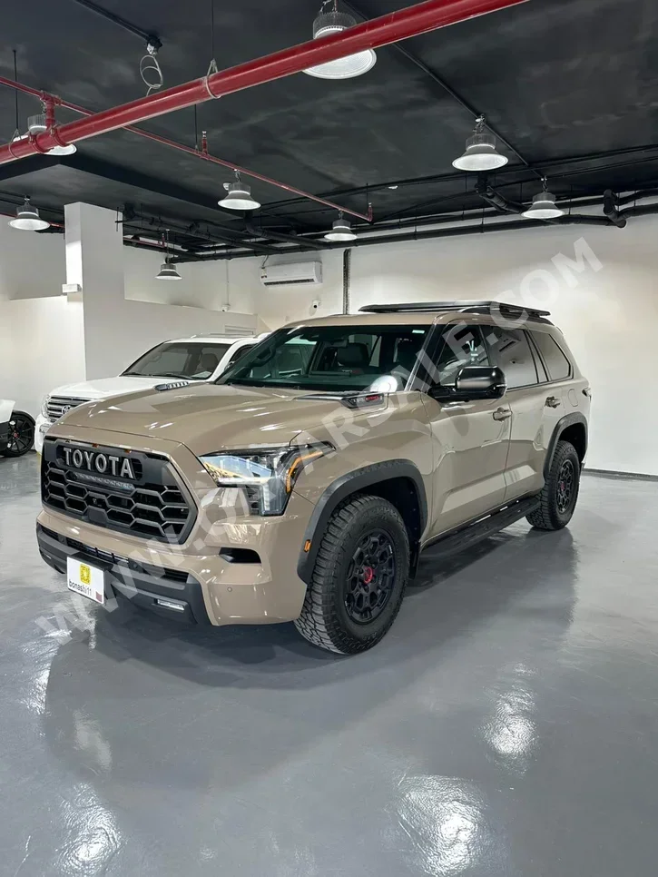 تويوتا سكويا تي ار دي برو 2025 اوتوماتيك 2,000 كم 6 سلندر دفع رباعي اس يو في بيج تحت الضمان