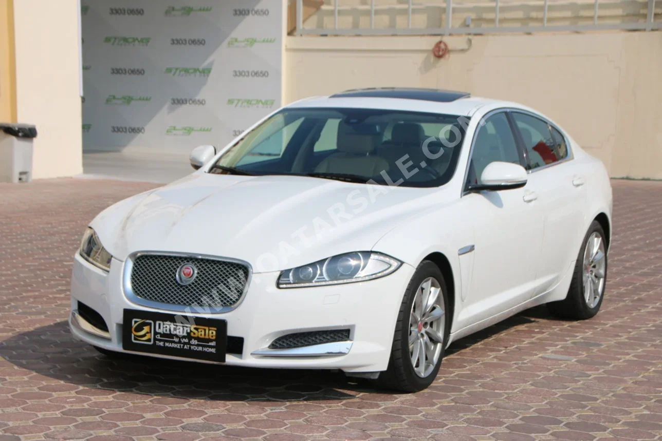 Jaguar  XF  S  2015  Automatic  91,000 Km  6 Cylinder  Rear Wheel Drive (RWD)  Sedan  White