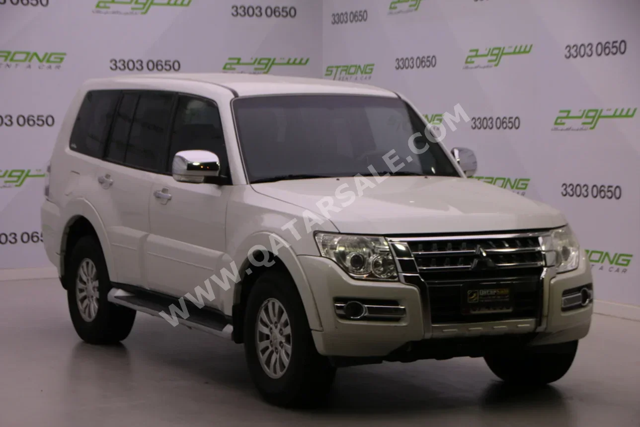 Mitsubishi  Pajero  2015  Automatic  99,000 Km  6 Cylinder  Four Wheel Drive (4WD)  SUV  White