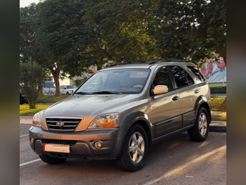 كيا  سورينتو  3.5  2007  اوتوماتيك  250,000 كم  6 سلندر  اس يو في  ذهبي