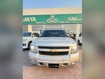 شفروليه  افلانش  ال تي  2011  اوتوماتيك  265,000 كم  8 سلندر  دفع رباعي  اس يو في  فضي