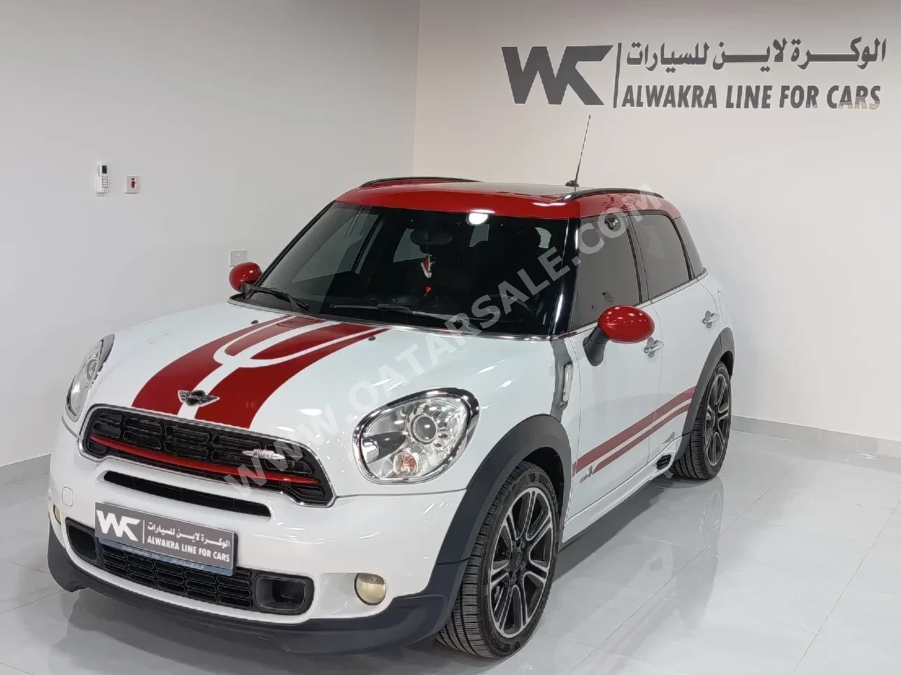 Mini Cooper CountryMan 2014 Automatic 154,000 Km 4 Cylinder Rear Wheel Drive (RWD) Hatchback White With Warranty