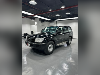 Toyota  Land Cruiser  G  2006  Automatic  729,000 Km  6 Cylinder  Four Wheel Drive (4WD)  SUV  Black