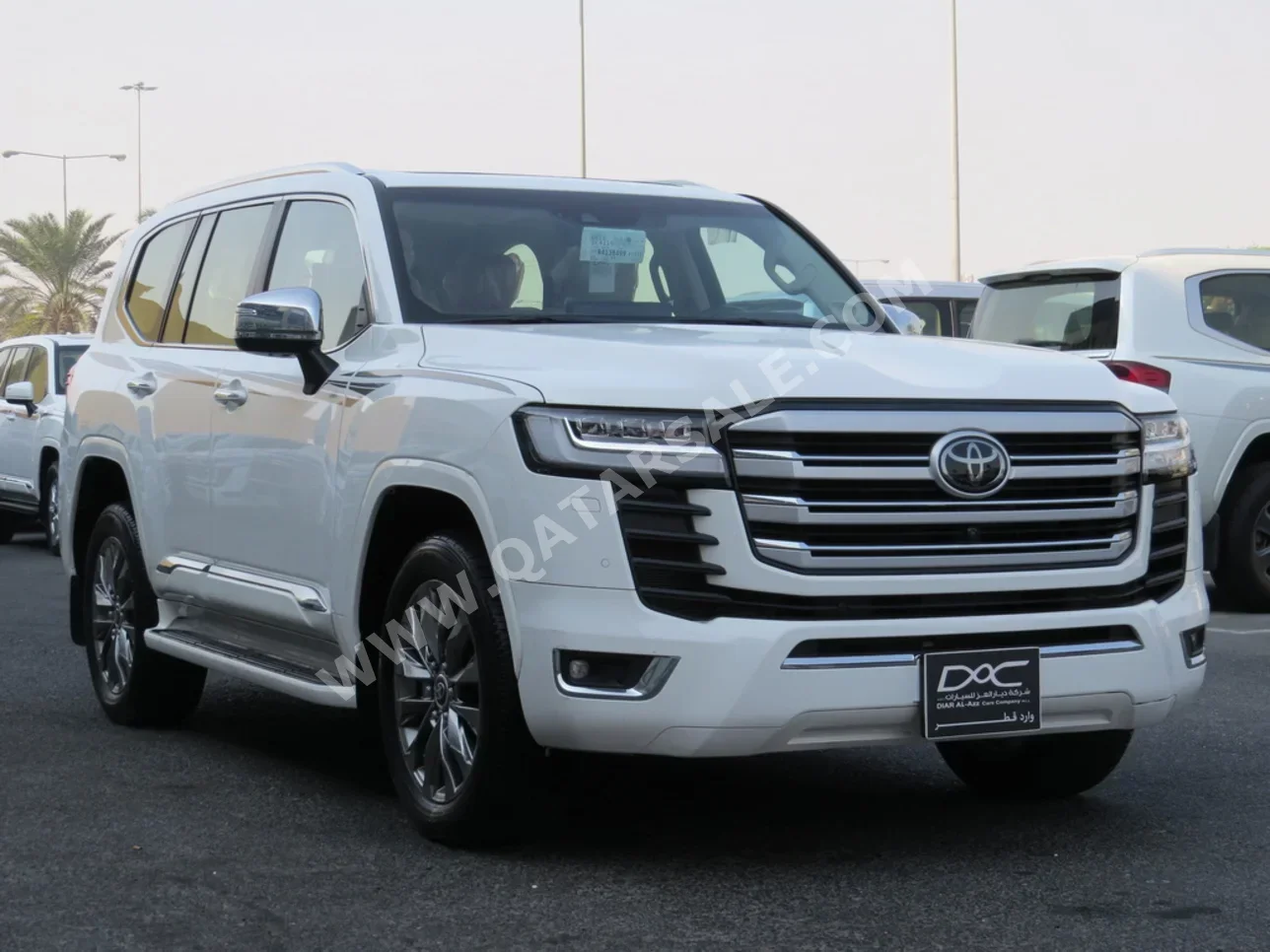 Toyota  Land Cruiser  VXR Twin Turbo  2024  Automatic  32,000 Km  6 Cylinder  Four Wheel Drive (4WD)  SUV  White  With Warranty