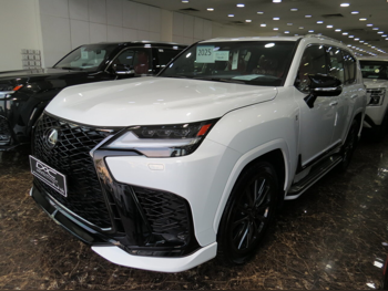Lexus  LX  600 F Sport  2025  Automatic  0 Km  6 Cylinder  Four Wheel Drive (4WD)  SUV  White  With Warranty