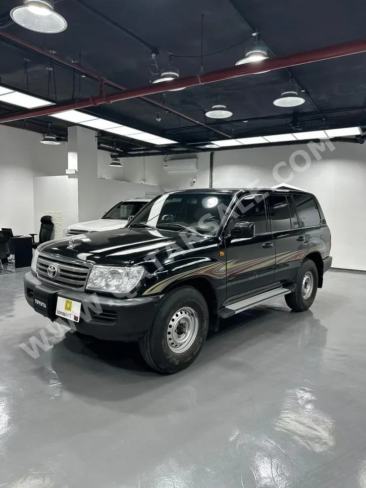 تويوتا لاند كروزر جي اكس ار 2007 اوتوماتيك 209,000 كم 6 سلندر دفع رباعي اس يو في أسود