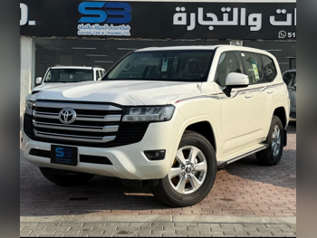 تويوتا  لاند كروزر  جي اكس ار  2024  اوتوماتيك  0 كم  6 سلندر  دفع رباعي  اس يو في  أبيض  تحت الضمان