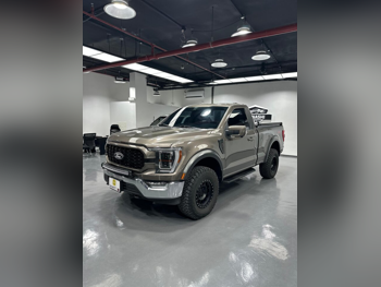 Ford  F  150 XLT  2022  Automatic  72,000 Km  6 Cylinder  Four Wheel Drive (4WD)  Pick Up  Light Brown