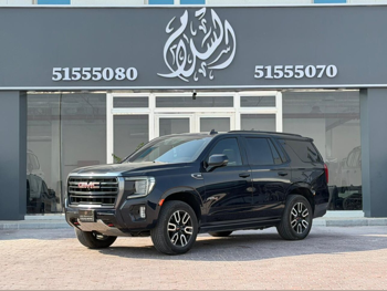 جي ام سي يوكون اي تي 4 2022 اوتوماتيك 96,000 كم 8 سلندر دفع رباعي اس يو في أسود