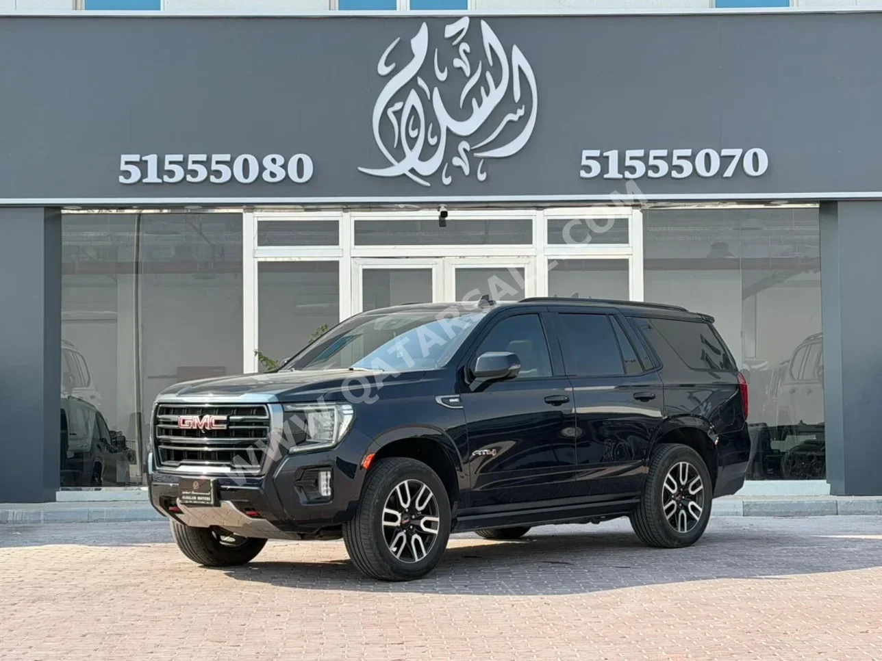 جي ام سي يوكون اي تي 4 2022 اوتوماتيك 96,000 كم 8 سلندر دفع رباعي اس يو في أسود