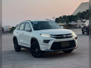 Toyota  Urban Cruiser  2026  Automatic  0 Km  4 Cylinder  Front Wheel Drive (FWD)  SUV  White  With Warranty