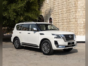 نيسان  باترول  بلاتنيوم  2021  اوتوماتيك  66,000 كم  6 سلندر  دفع رباعي  اس يو في  أبيض