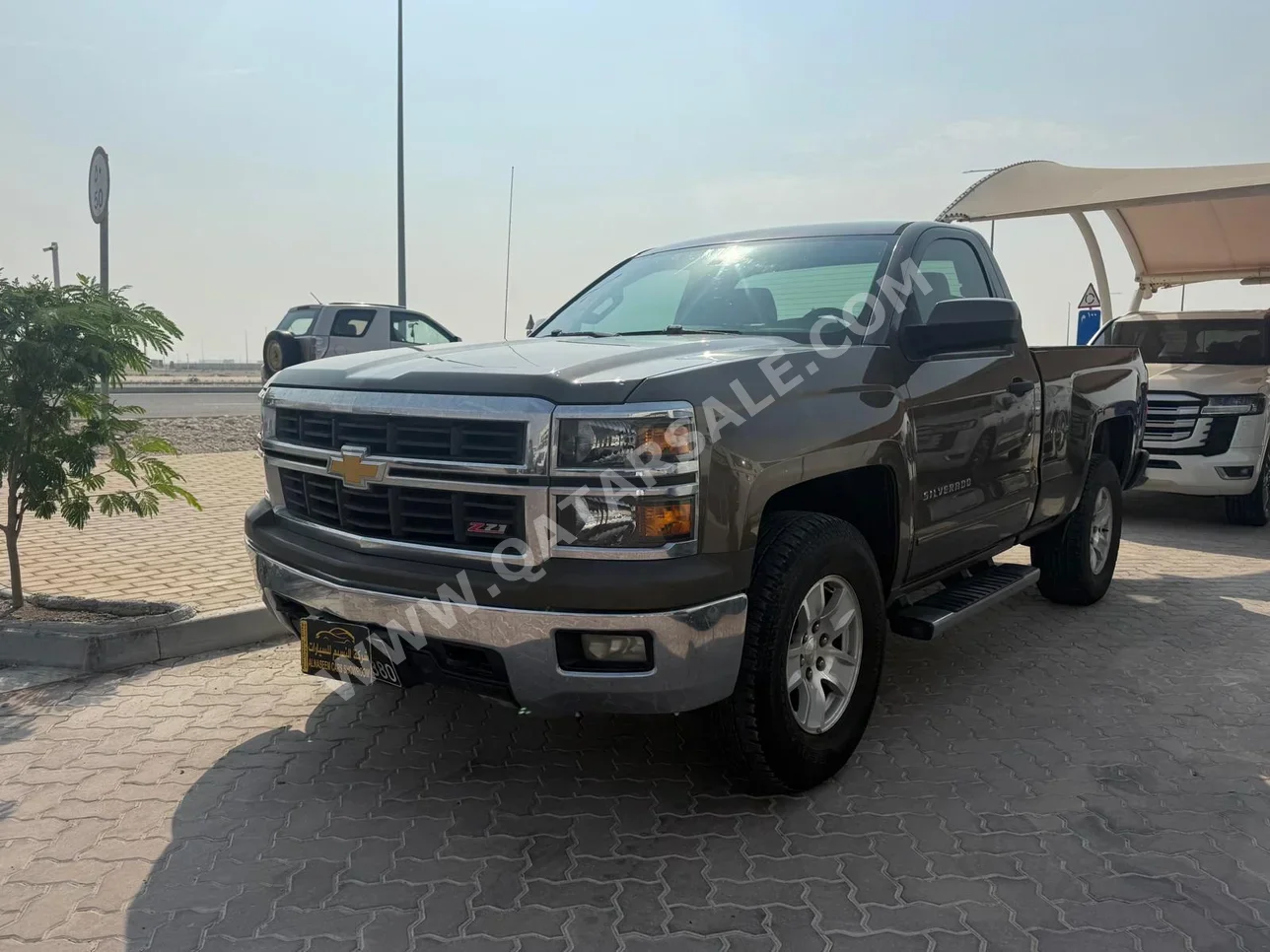 شفروليه سلفرادو ال تي 2015 اوتوماتيك 233,000 كم 8 سلندر دفع رباعي بيكب ذهبي