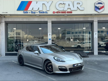Porsche  Panamera  S  2012  Automatic  76,000 Km  8 Cylinder  Rear Wheel Drive (RWD)  Sedan  Silver