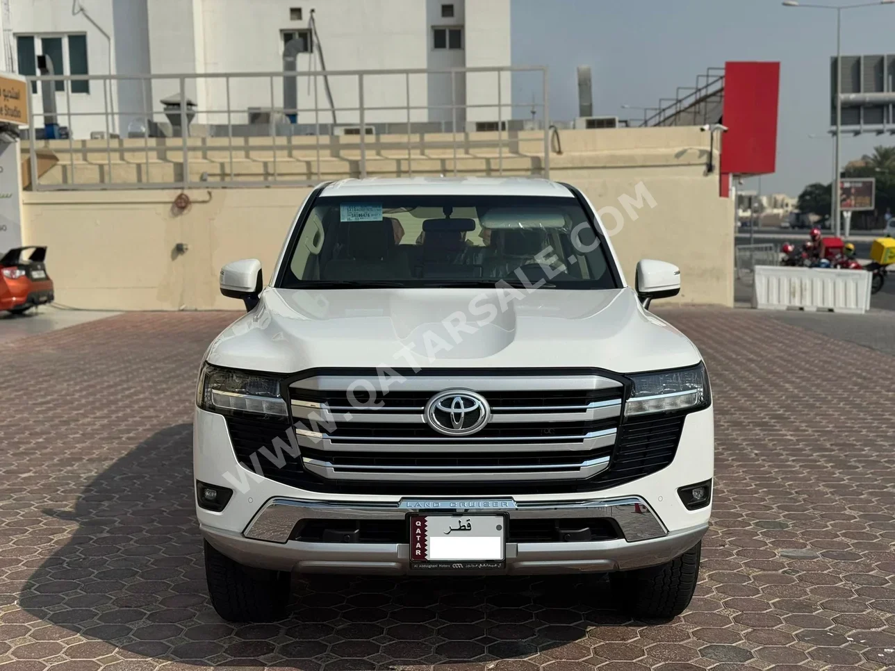 تويوتا  لاند كروزر  إس يو في 4 في 4  أبيض  2026