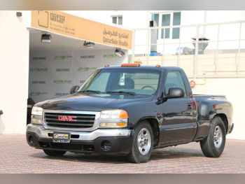 جي ام سي  سييرا  1500  2004  اوتوماتيك  320,000 كم  8 سلندر  دفع رباعي  بيكب  أسود
