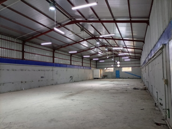 مخازن و مستودعات - الريان  - المنطقة الصناعية  -المساحة: 600 متر مربع