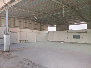 مخازن و مستودعات - الريان  - المنطقة الصناعية  -المساحة: 1000 متر مربع