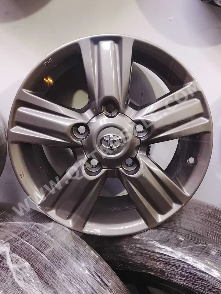 رنقات العجلات تويوتا \ 17 بوصة 2015 4 5