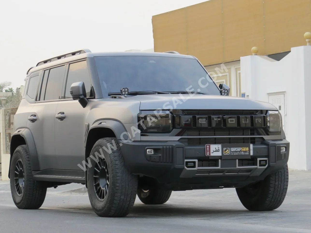 جيتور تي 2 لكجري 2024 اوتوماتيك 45,000 كم 4 سلندر دفع رباعي اس يو في رمادي مطفي تحت الضمان