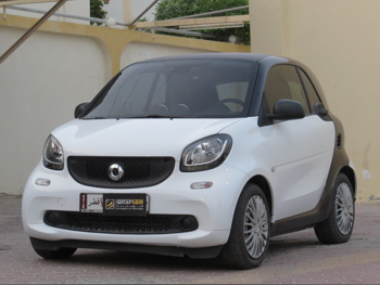 Smart ForTwo 2015 Automatic 120,000 Km 3 Cylinder Front Wheel Drive (FWD) Hatchback White
