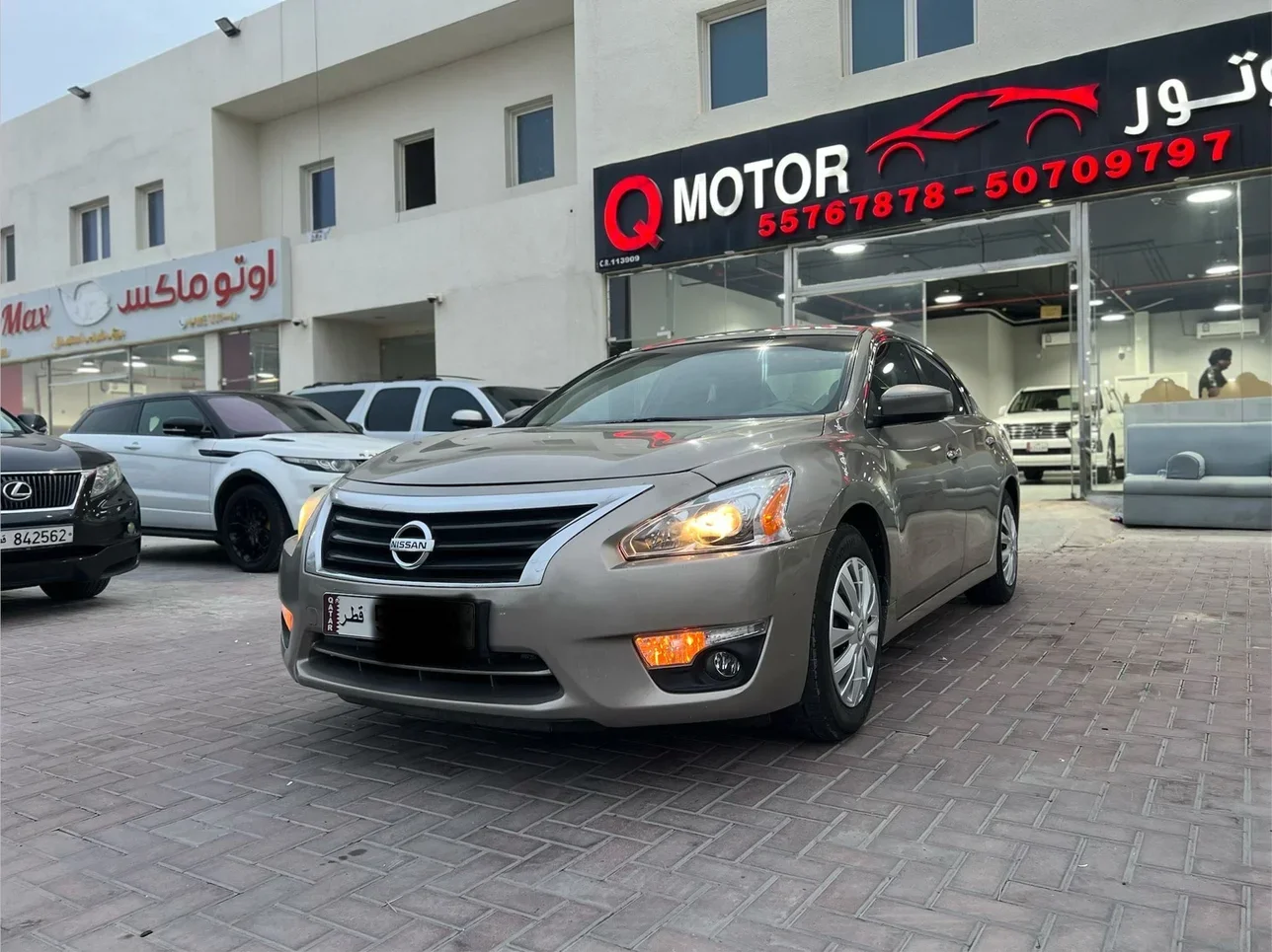 Nissan  Altima  2.5 S  2013  Automatic  380,000 Km  4 Cylinder  Front Wheel Drive (FWD)  Sedan  Gold