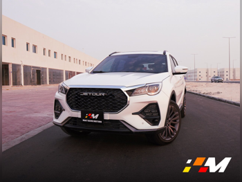 Jetour X70 FL 2025 Automatic 7,000 Km 4 Cylinder All Wheel Drive (AWD) SUV White With Warranty