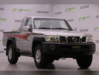 نيسان  باترول  بيك اب  2016  اوتوماتيك  148,000 كم  6 سلندر  دفع رباعي  بيكب  فضي