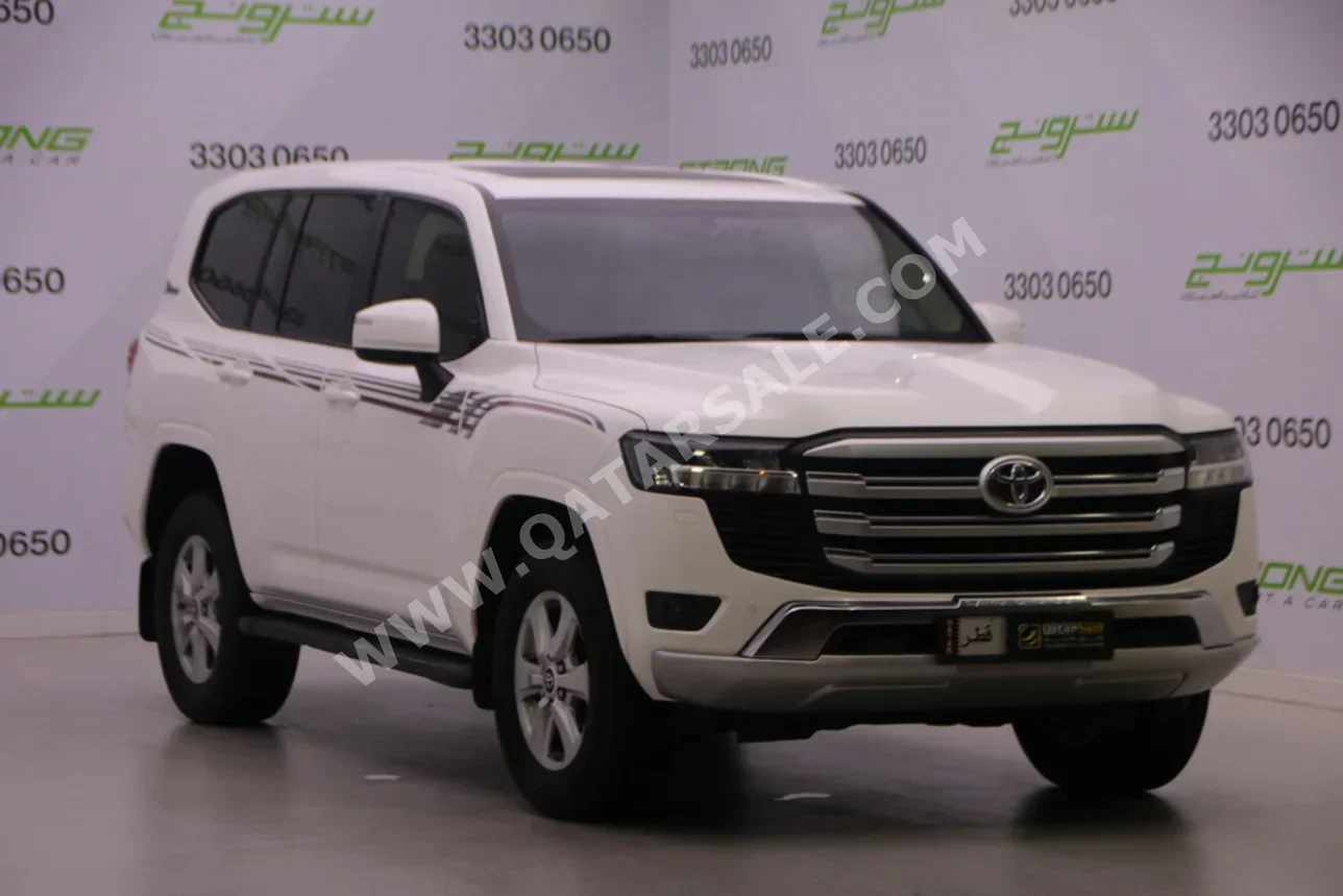 تويوتا لاند كروزر جي اكس ار توين توربو 2022 اوتوماتيك 41,000 كم 6 سلندر دفع رباعي اس يو في أبيض