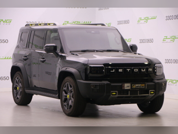 جيتور  تي 2  لكجري  2025  اوتوماتيك  300 كم  4 سلندر  دفع رباعي  اس يو في  أسود  تحت الضمان