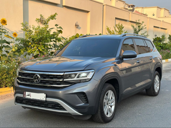 فوكس واغن  تيراماونت  2022  اوتوماتيك  58,000 كم  6 سلندر  دفع رباعي  اس يو في  رمادي  تحت الضمان