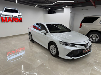 Toyota  Camry  GL  2019  Automatic  128,000 Km  4 Cylinder  Front Wheel Drive (FWD)  SUV  White