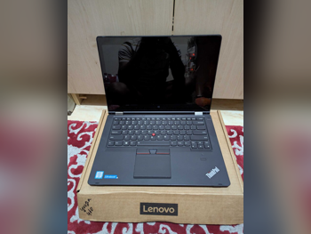 أجهزة الكمبيوتر المحمولة لينوفو  - يوجا  - أسود  - ويندوز 11  - انتيل  - كور آي 7  -الذاكرة (رام): 8 جيجابابت