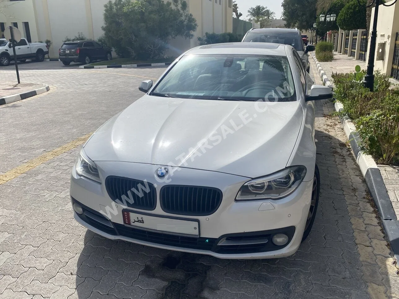 BMW  5-Series  520i  2016  Automatic  109,000 Km  6 Cylinder  Rear Wheel Drive (RWD)  Sedan  Beige
