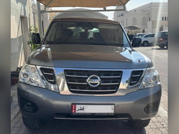 نيسان  باترول  2019  اوتوماتيك  69,000 كم  6 سلندر  دفع كلي مستمر  هاتشباك  رمادي