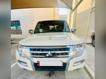 Mitsubishi  Pajero  3.5  2016  Automatic  183,000 Km  6 Cylinder  Four Wheel Drive (4WD)  SUV  White