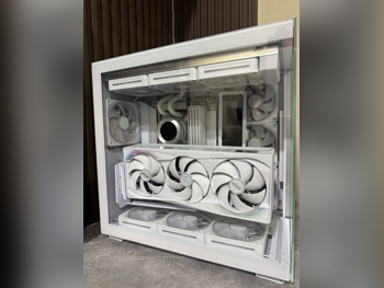 Gaming PC - AMD Ryzen 7  - Gigabyte  - Nvidia Geforce  - RTX 4090  - 32 GB -  64 GB(2x32)  / DDR 5 - SSD :  2 TB - HDD :  Not Installed  Warranty