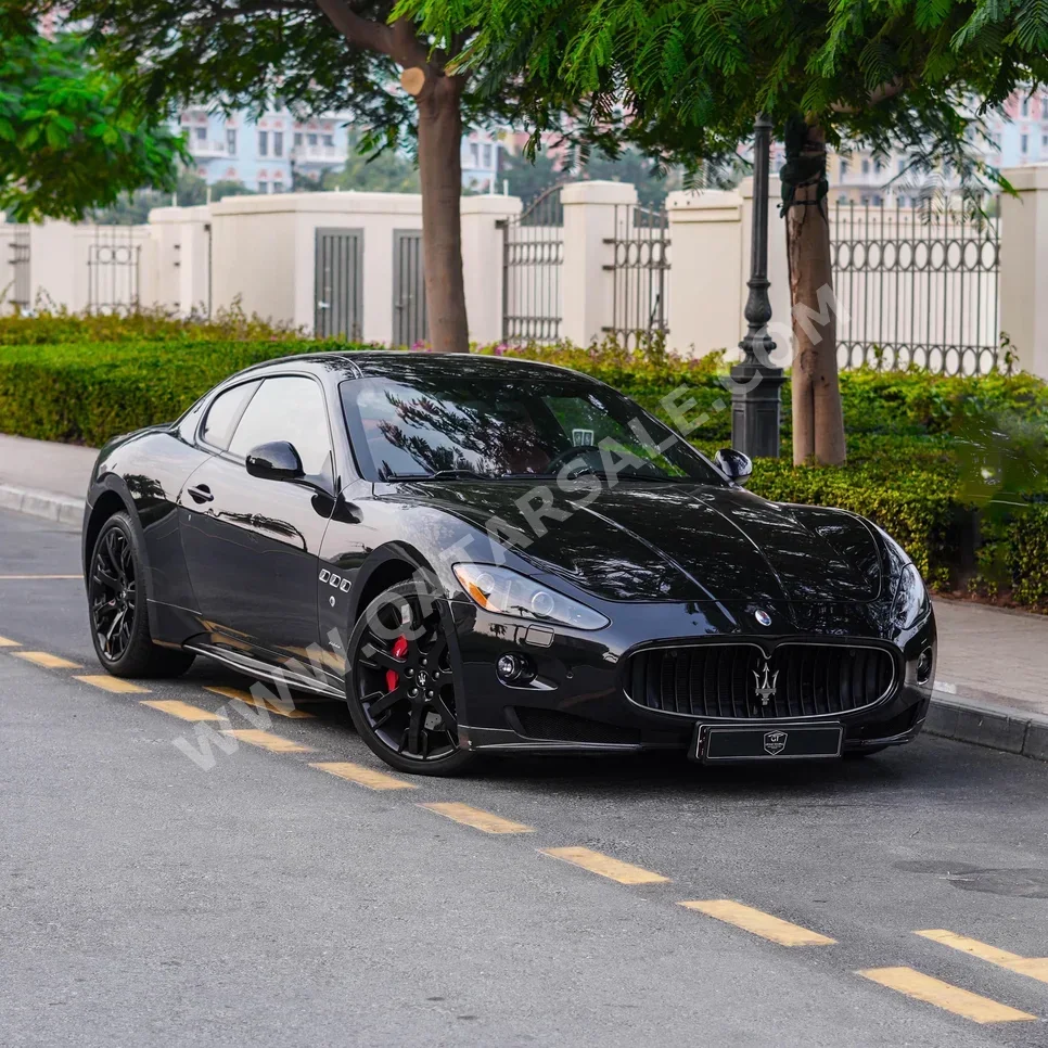 Maserati GranTurismo S 2011 Automatic 85,000 Km 8 Cylinder All Wheel Drive (AWD) Coupe / Sport Black With Warranty