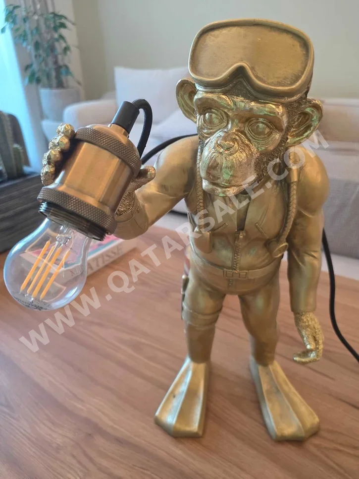 Lighting - Novelty Lights  - Gold