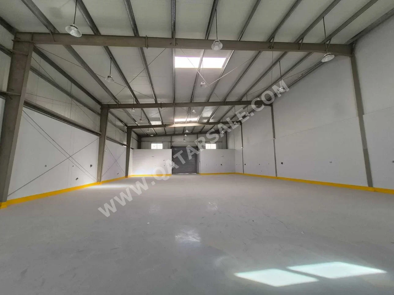 مخازن و مستودعات - الوكرة - بركة العوامر -المساحة: 500 متر مربع