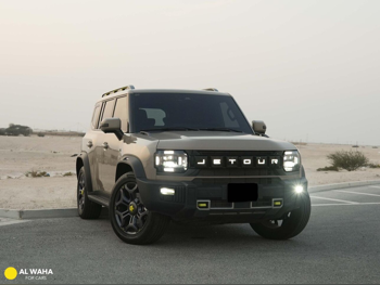 Jetour T2 Luxury 2025 Automatic 13,000 Km 4 Cylinder Four Wheel Drive (4WD) SUV Brown With Warranty