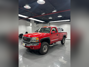 جي ام سي سييرا 2500 HD 2006 اوتوماتيك 228,000 كم 8 سلندر دفع رباعي بيكب أحمر