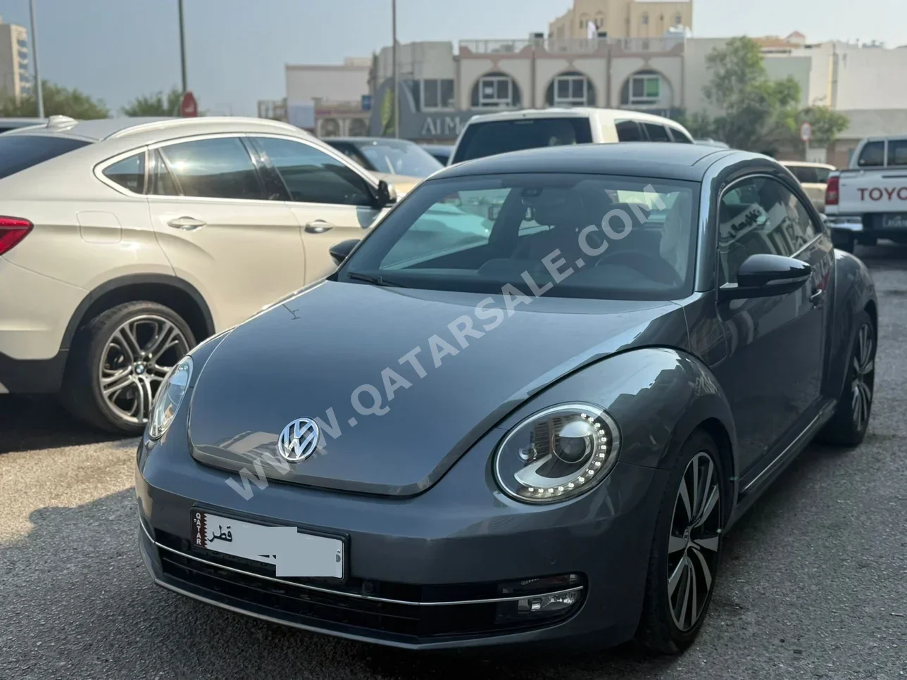 فوكس واغن بيتل توربو 2016 اوتوماتيك 180,000 كم 4 سلندر دفع خلفي هاتشباك رمادي