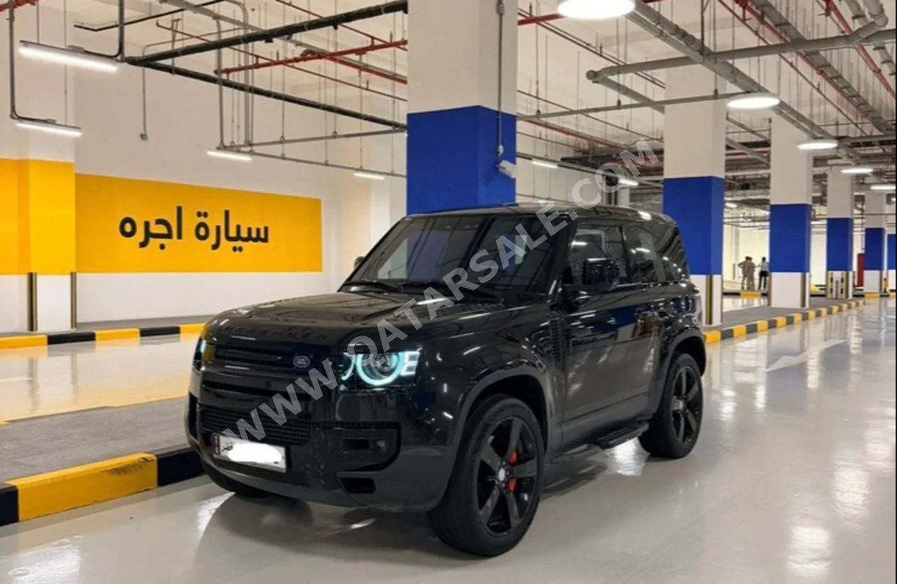 Land Rover Defender 90 HSE 2022 Automatic 110,000 Km 6 Cylinder Four Wheel Drive (4WD) SUV Black With Warranty