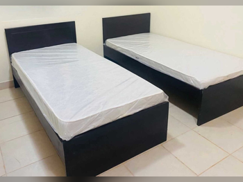 الأسّرة - فردي - بنى - متضمنة المرتبة